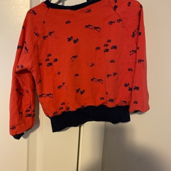 Toddler Sweatshirt- Bundle items in my closet for the best deal - Picture 2 of 2